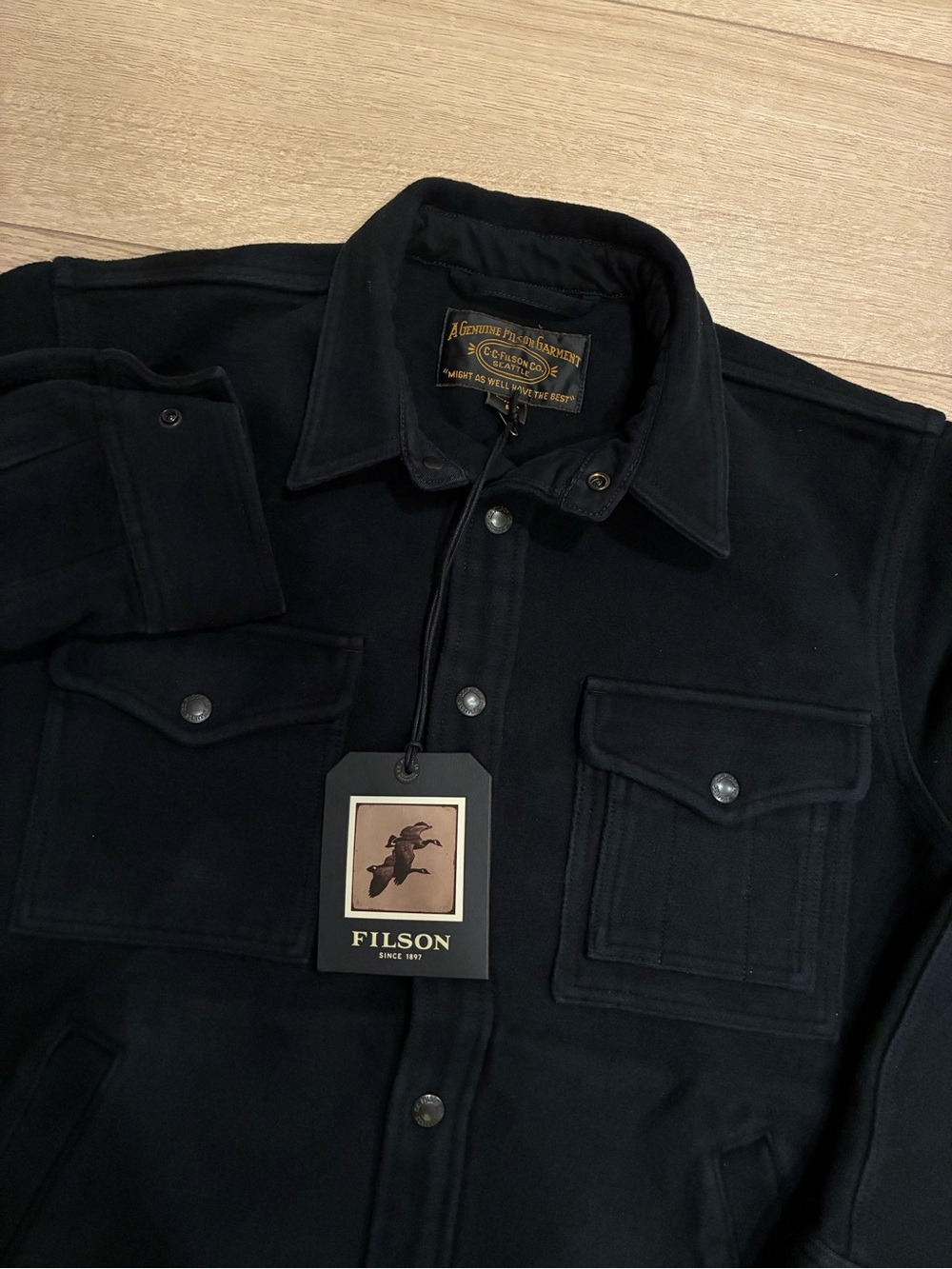 NWT Filson Men’s Beartooth Camp Jacket Navy Black Size S